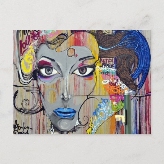 Carte Postale Femme graffeuse (Devant)