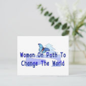 Carte Postale Femme Sur Le Chemin (Debout devant)
