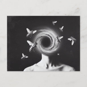 Carte Postale Femme surréaliste et abeilles