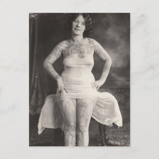 Carte Postale Femme tatouée Curvy (Devant)