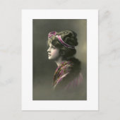 Carte Postale Femme victorienne avec une expression pleine d'esp (Devant)