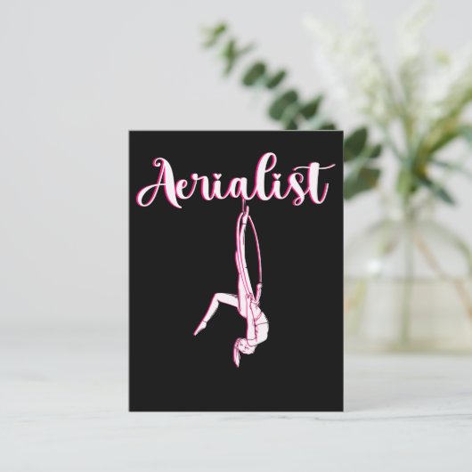 Carte Postale Femmes aériennes mignonnes Artiste de cerceau aéri (Debout devant)