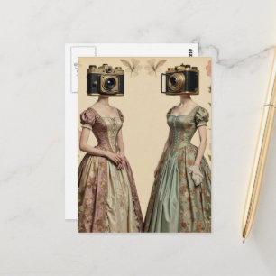 Carte Postale Femmes avec des têtes d'appareil photo vintage
