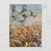 Carte Postale Femmes chantant dans un champ de blé Collage (Devant)