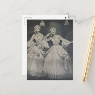 Carte Postale Femmes chantant en noir et blanc rétro