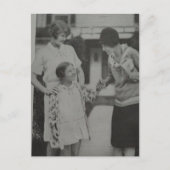 Carte Postale Femmes et une fille de style rétro (Devant)