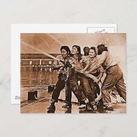 Carte Postale Femmes pompiers Pearl Harbor 7 décembre (Devant / Derrière)