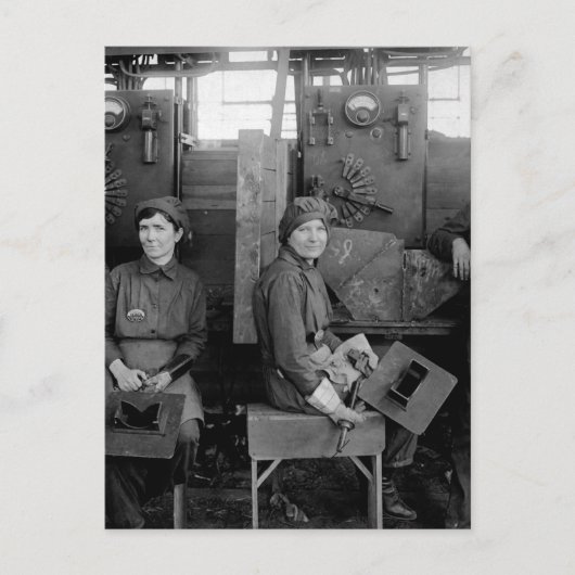 Carte Postale Femmes soudeuses électriques à l'image Hog_War (Devant)