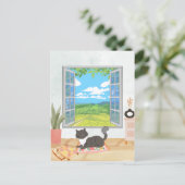 Carte Postale Fenêtre confortable intérieur accueillant avec cha (Debout devant)