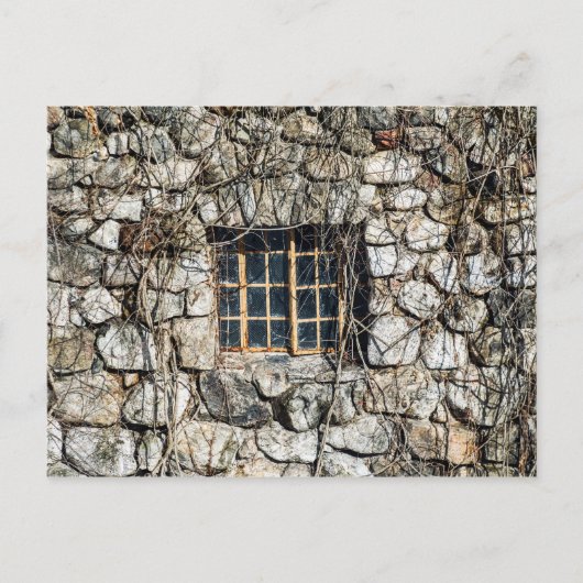 Carte Postale Fenêtre dans un mur de pierre (Devant)