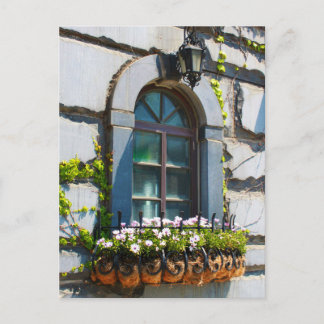 CARTE POSTALE FENÊTRES PORTES FLEURS BÂTIMENT POSTCROSSING