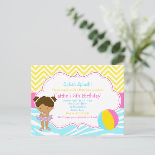 Carte Postale Fête de piscine pour fille afro-américaine (Debout devant)