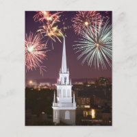 Feu d'artifice sur le site du centre-ville de Bost