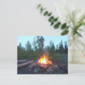 Carte Postale Feu de camp (Debout devant)