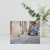 Carte Postale Fiat 500, Cinquecento en Italie (Debout devant)