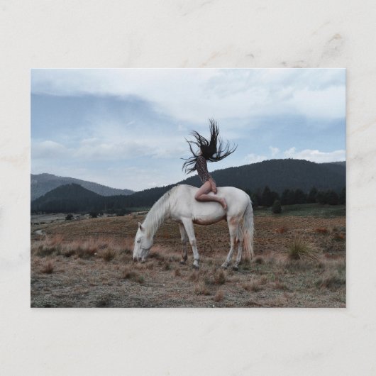 Carte Postale Fille à cheval (Devant)