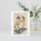 Carte Postale Fille avec Casquette jaune et poussette (Debout devant)