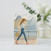Carte Postale Fille Chic de Paris par Le Louvre (Debout devant)