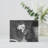 Carte Postale Fille de mineur de charbon – 1936. (Debout devant)