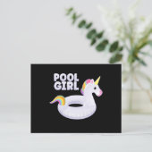 Carte Postale Fille de Piscine Licorne Flotte Party Vacances d'É (Debout devant)