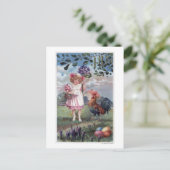 Carte Postale Fille en rose tenant des fleurs violettes (Debout devant)