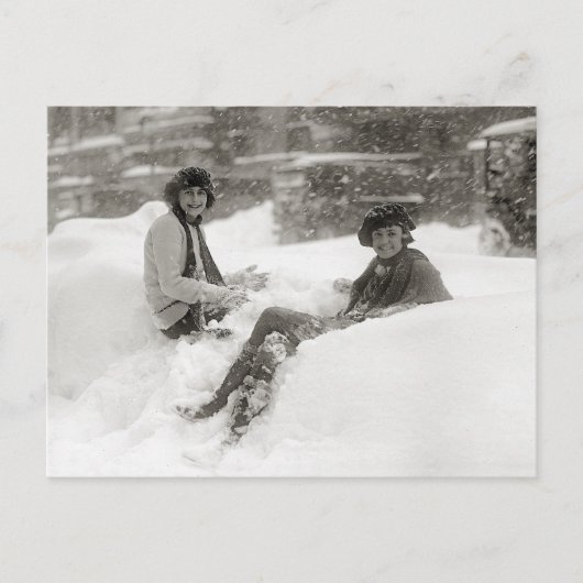 Carte Postale Filles dans la neige, 1922 (Devant)
