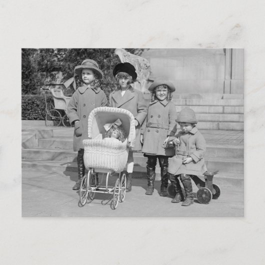 Carte Postale Filles Day Out, 1922 (Devant)