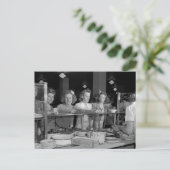 Carte Postale Filles du secondaire, années 1940 (Debout devant)