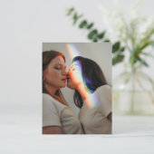 Carte Postale Filles Kissing Rainbow Love photo (Debout devant)
