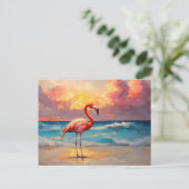 Carte Postale Flamant rose animé sur la plage (Debout devant)