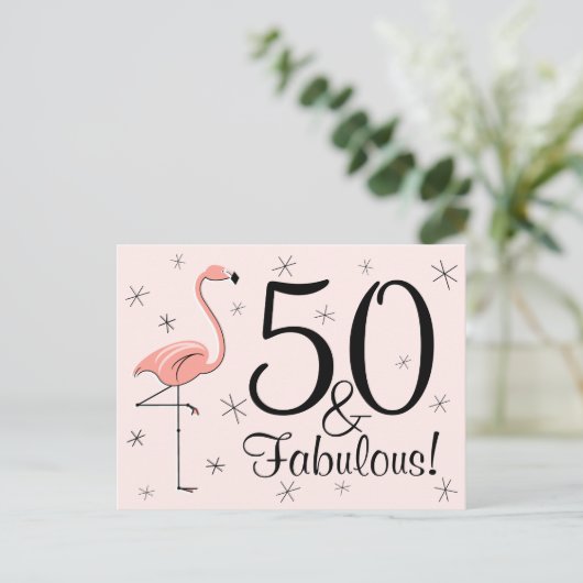 Carte postale Flamant rose rose "50 et fabuleux !" (Debout devant)