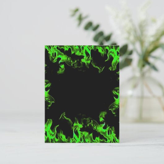 Carte Postale flammes vertes (Debout devant)