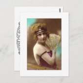Carte Postale flapper girl in purple with a fan (Devant / Derrière)