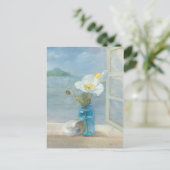 Carte Postale Fleur blanche dominant la mer (Debout devant)