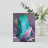 Carte Postale Fleur de bouton de rose turquoise personnalisée (Debout devant)