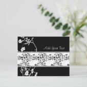 CARTE POSTALE FLEUR NOIRE ET BLANCHE (Debout devant)