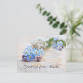 Carte Postale Fleurs bleues Ne m'oubliez pas Salutations d'Alask (Debout devant)