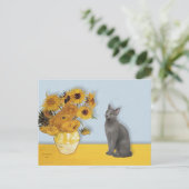 Carte Postale Fleurs de soleil - chat bleu russe (Debout devant)