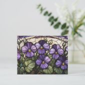 Carte Postale Fleurs violettes en vitrail (Debout devant)