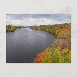 Carte Postale fleuve mississippi et berges boisées à minneapolis