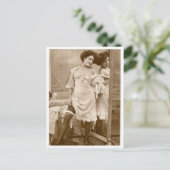 Carte Postale Flirt français - Pinup Vintage (Debout devant)
