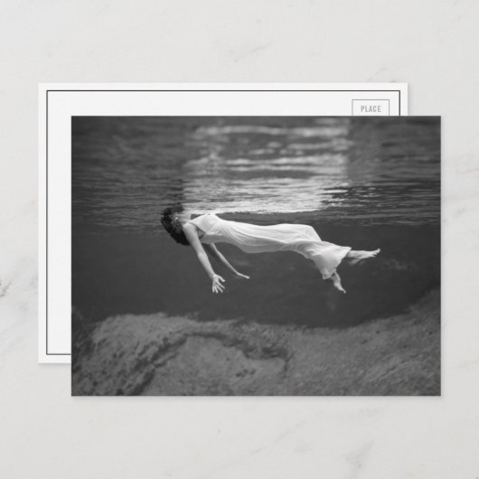 Carte Postale Floating Underwater, 1947 (Devant / Derrière)