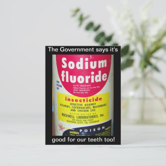 Carte Postale Fluorure (Debout devant)