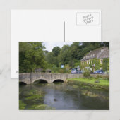 Carte Postale Flux de truites dans le village de Bibury, (Devant / Derrière)