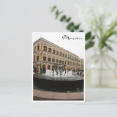 Carte Postale fontaine carré du senado (Debout devant)