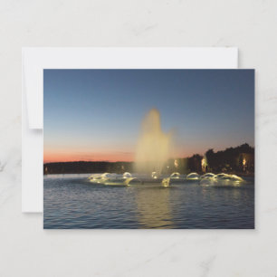 Carte Postale Fontaine de Neptune illuminée la nuit à Versailles