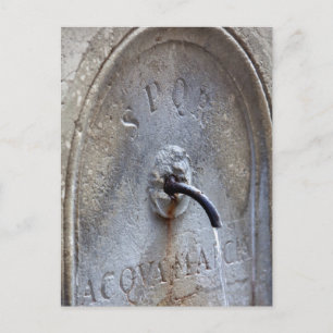 Carte Postale Fontaine d'eau publique romaine antique