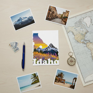 Carte Postale Forme de l'Idaho avec montagne et fleurs sauvages