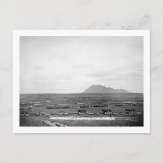 Carte Postale Fort Meade avec Bear Butte en Arrière - plan (Devant)
