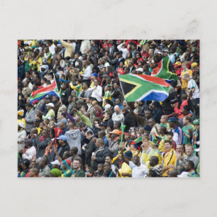 Carte Postale Foule abattue à un match de football, avec l'Afriq